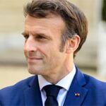 Президент Франции пошел на второй срок