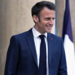 Президент Франции Эммануэль Макрон не будет присутствовать на марше в Париже