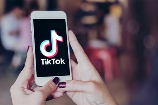 Для Instagram и TikTok создана кнопка от киберпреследования; yandex.ru